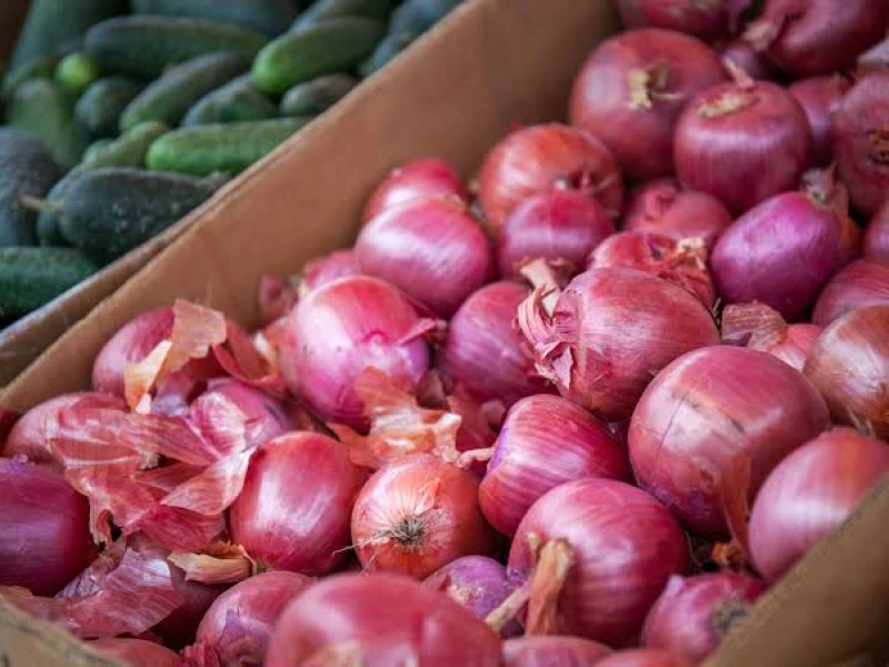 এক সপ্তাহের ব্যবধানে ৭০ টাকার পেঁয়াজ ১২০ টাকা